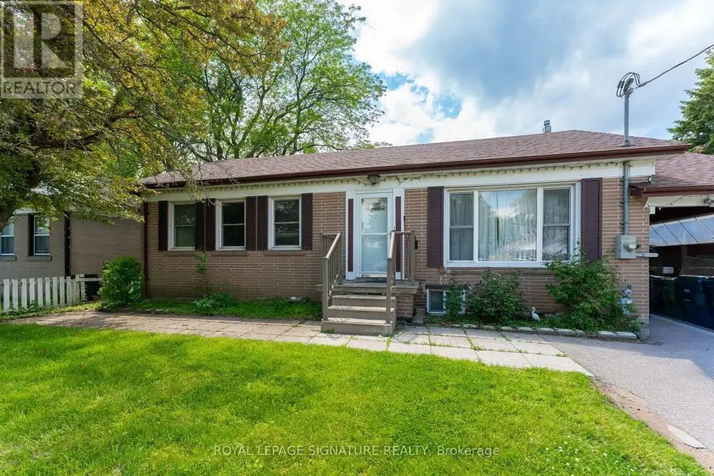 Main - 14 Lawndale Road, Toronto (Scarborough Village)